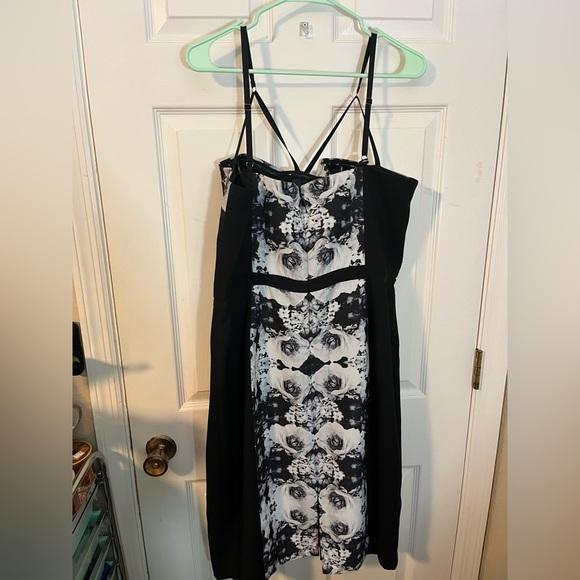 City Chic Sweetheart Neckline Dress Sz M/18 - Picture 7 of 10